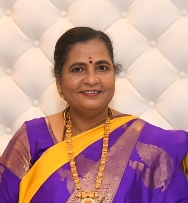 Smt. Shantadurgadevi Hulinaykar